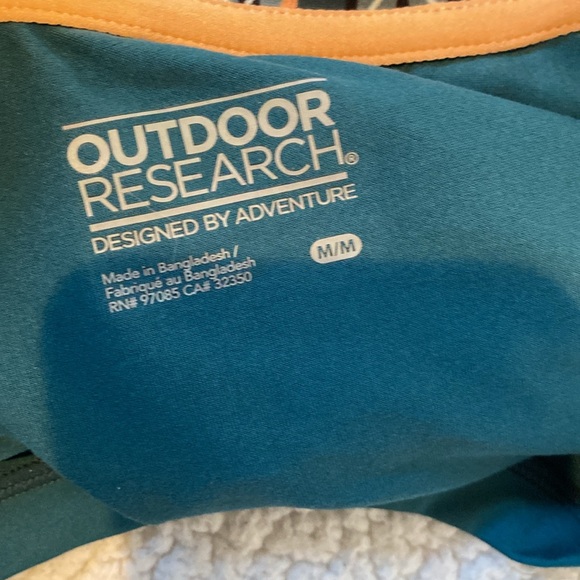 NWT Outdoor Research Chain Reaction Mediterranean Tee: Size Medium - Picture 10 of 10